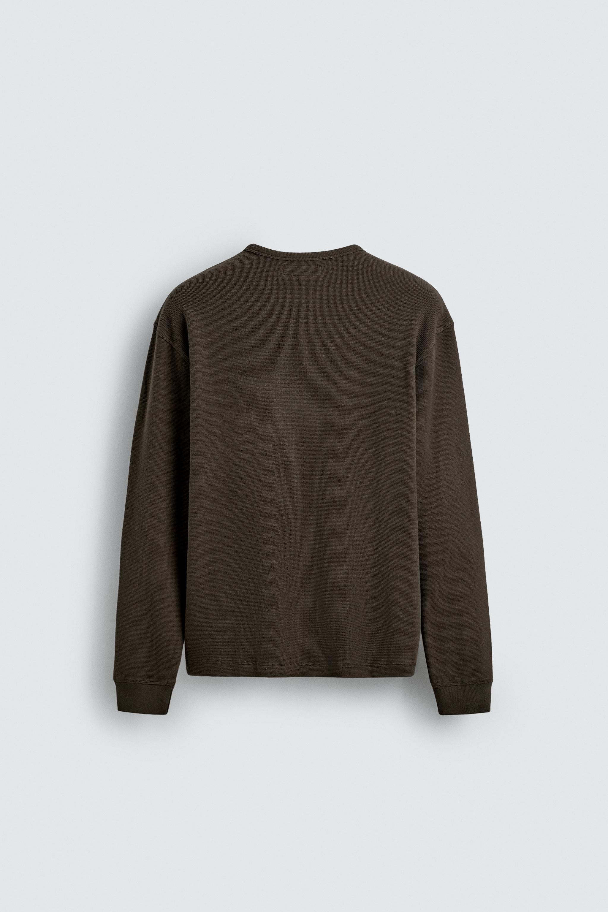 WAFFLE KNIT HENLEY SHIRT
